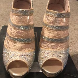 Steve Madden heels size 7